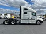 Used 2022 Volvo VNL Volvo D13 Semi Truck for sale #387002 - photo 8