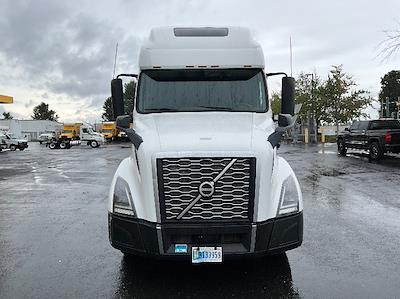 Used 2022 Volvo VNL Volvo D13 Semi Truck for sale #387006 - photo 2