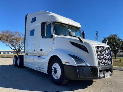 Used 2022 Volvo VNL Volvo D13 Semi Truck for sale #387011 - photo 1