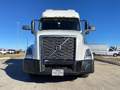 Used 2022 Volvo VNL Volvo D13 Semi Truck for sale #387011 - photo 2