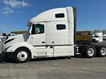 Used 2022 Volvo VNL Volvo D13 Semi Truck for sale #387013 - photo 4