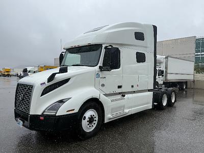 Used 2022 Volvo VNL Volvo D13 Semi Truck for sale #387022 - photo 2