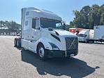 Used 2022 Volvo VNL Volvo D13 Semi Truck for sale #387024 - photo 1