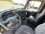 Used 2022 Volvo VNL Volvo D13 Semi Truck for sale #387024 - photo 10