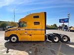 Used 2022 Volvo VNL Volvo D13 Semi Truck for sale #387037 - photo 4