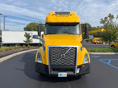 Used 2022 Volvo VNL Volvo D13 Semi Truck for sale #387038 - photo 2