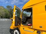 Used 2022 Volvo VNL Volvo D13 Semi Truck for sale #387041 - photo 9