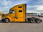 Used 2022 Volvo VNL Volvo D13 Semi Truck for sale #387042 - photo 4