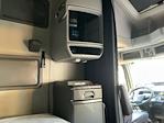 Used 2022 Volvo VNL Volvo D13 Semi Truck for sale #387049 - photo 18