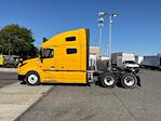 Used 2022 Volvo VNL Volvo D13 Semi Truck for sale #387053 - photo 4