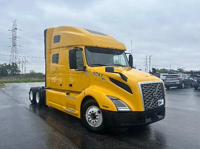 Used 2022 Volvo VNL Volvo D13 Semi Truck for sale #387062 - photo 1