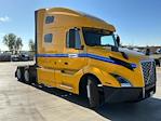 Used 2022 Volvo VNL Volvo D13 Semi Truck for sale #387064 - photo 1