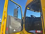 Used 2022 Volvo VNL Volvo D13 Semi Truck for sale #387067 - photo 9