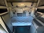 Used 2022 Volvo VNL Volvo D13 Semi Truck for sale #387069 - photo 16