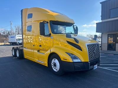 Used 2022 Volvo VNL Volvo D13 Semi Truck for sale #387071 - photo 1