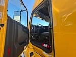 Used 2022 Volvo VNL Volvo D13 Semi Truck for sale #387083 - photo 9