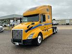 Used 2022 Volvo VNL Volvo D13 Semi Truck for sale #387095 - photo 3