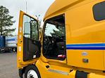 Used 2022 Volvo VNL Volvo D13 Semi Truck for sale #387095 - photo 9