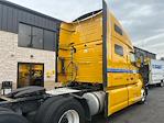 Used 2022 Volvo VNL Volvo D13 Semi Truck for sale #387104 - photo 22