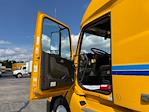 Used 2022 Volvo VNL Volvo D13 Semi Truck for sale #387106 - photo 9