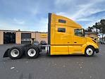 Used 2022 Volvo VNL Volvo D13 Semi Truck for sale #387110 - photo 8