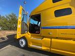 Used 2022 Volvo VNL Volvo D13 Semi Truck for sale #387111 - photo 9