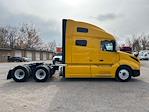 Used 2022 Volvo VNL Volvo D13 Semi Truck for sale #387125 - photo 8