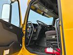 Used 2022 Volvo VNL Volvo D13 Semi Truck for sale #387125 - photo 9