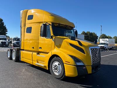 Used 2022 Volvo VNL Volvo D13 Semi Truck for sale #387127 - photo 1