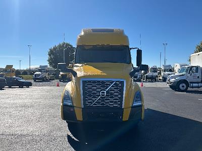 Used 2022 Volvo VNL Volvo D13 Semi Truck for sale #387127 - photo 2