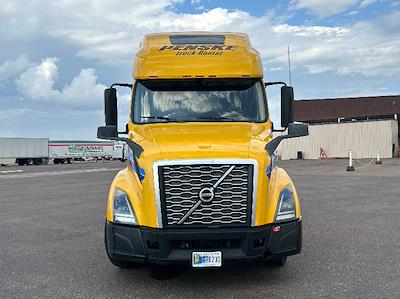 Used 2022 Volvo VNL Volvo D13 Semi Truck for sale #387136 - photo 2