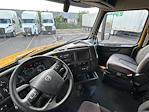 Used 2022 Volvo VNL Volvo D13 Semi Truck for sale #387136 - photo 10