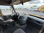 Used 2022 Volvo VNL Volvo D13 Semi Truck for sale #387136 - photo 15