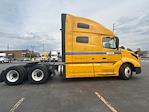 Used 2022 Volvo VNL Volvo D13 Semi Truck for sale #387142 - photo 8