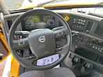 Used 2022 Volvo VNL Volvo D13 Semi Truck for sale #387147 - photo 11
