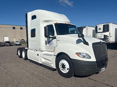 Used 2022 International LT Cummins X15 Semi Truck for sale #387470 - photo 1