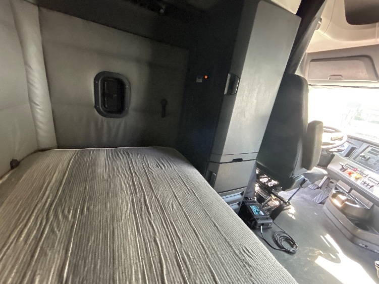 Used 2021 Freightliner Cascadia - photo 20