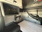 Used 2021 Freightliner Cascadia Detroit DD15AT Semi Truck with Sleeper Cab for sale #387608 - photo 18