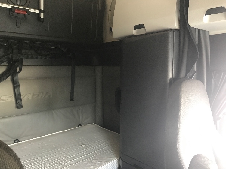 Used 2021 Freightliner Cascadia - photo 20