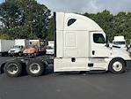 Used 2021 Freightliner Cascadia Detroit DD15AT Semi Truck with Sleeper Cab for sale #389014 - photo 8