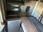 Used 2021 Freightliner Cascadia Detroit DD15AT Semi Truck with Sleeper Cab for sale #389017 - photo 19