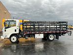 Used 2021 Isuzu NRR Regular Cab Flatbed Truck for sale #389150 - photo 4