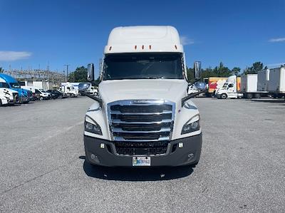 Used 2021 Freightliner Cascadia Detroit DD15AT Semi Truck with Sleeper Cab for sale #389157 - photo 2