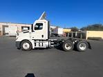 Used 2022 Freightliner Cascadia Detroit DD13 Semi Truck for sale #389609 - photo 4