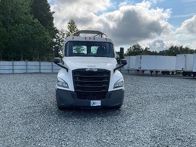 Used 2022 Freightliner Cascadia Detroit DD13 Semi Truck for sale #389749 - photo 2