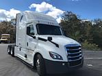 Used 2021 Freightliner Cascadia Detroit DD15AT Semi Truck with Sleeper Cab for sale #390294 - photo 1