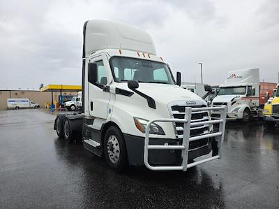 Used 2021 Freightliner Cascadia Detroit DD13 Semi Truck for sale #390657 - photo 1
