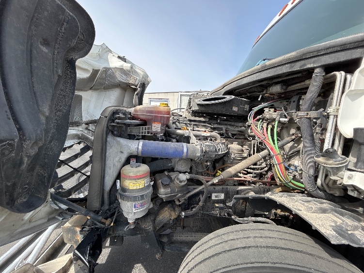 Used 2021 Freightliner Cascadia - photo 23