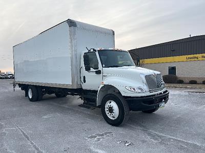 Used 2021 International MV Box Truck with Liftgate for sale #392421 - photo 1