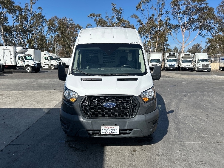 Used 2021 Ford Transit 250 - photo 2